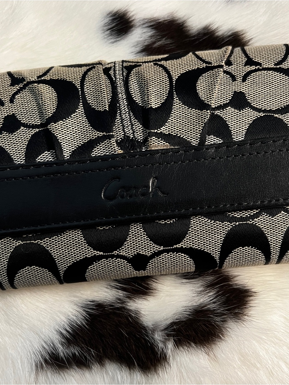 Coach Signature Canvas Wallet - Black and Cream